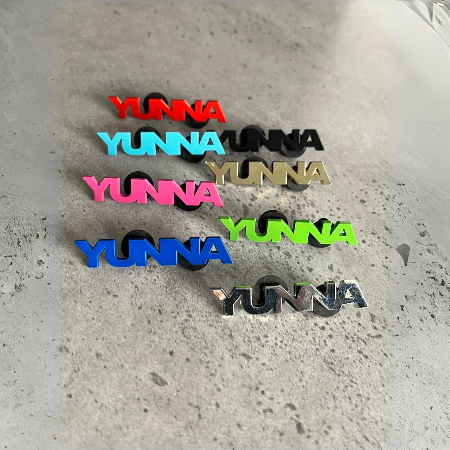 Pins Yunna